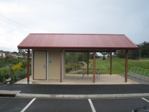 1D Shroom with store room and picnic setting – Bellarine Rail Trail