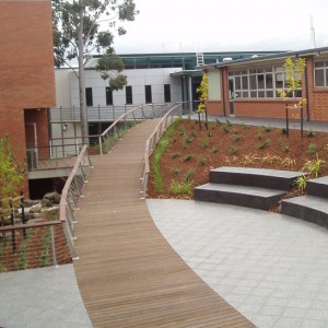 Broadwalk & Handrail – St Bernards College, Essendon