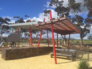 Custom steel shelters – Manor Lakes